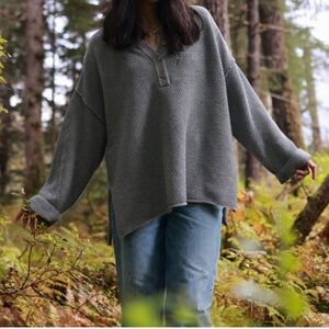 MOD REF Heathered Gray Women's Sweater